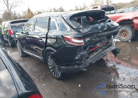 2019 Lincoln Nautilus Black Label z USA, uszkodzony, nr VIN 2LMPJ9J9XKBL17976